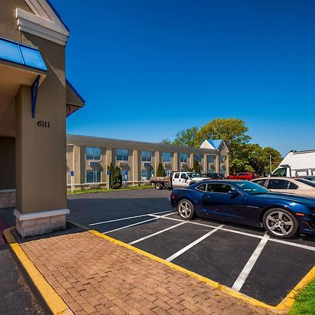 Comfort Inn Arlington Boulevard Falls Church Eksteriør bilde