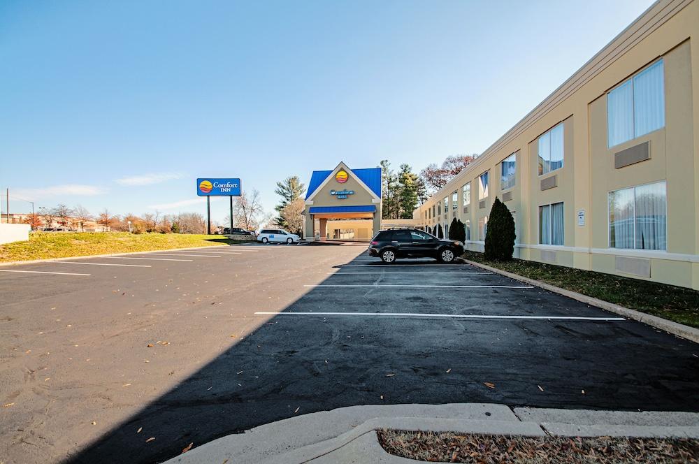 Comfort Inn Arlington Boulevard Falls Church Eksteriør bilde