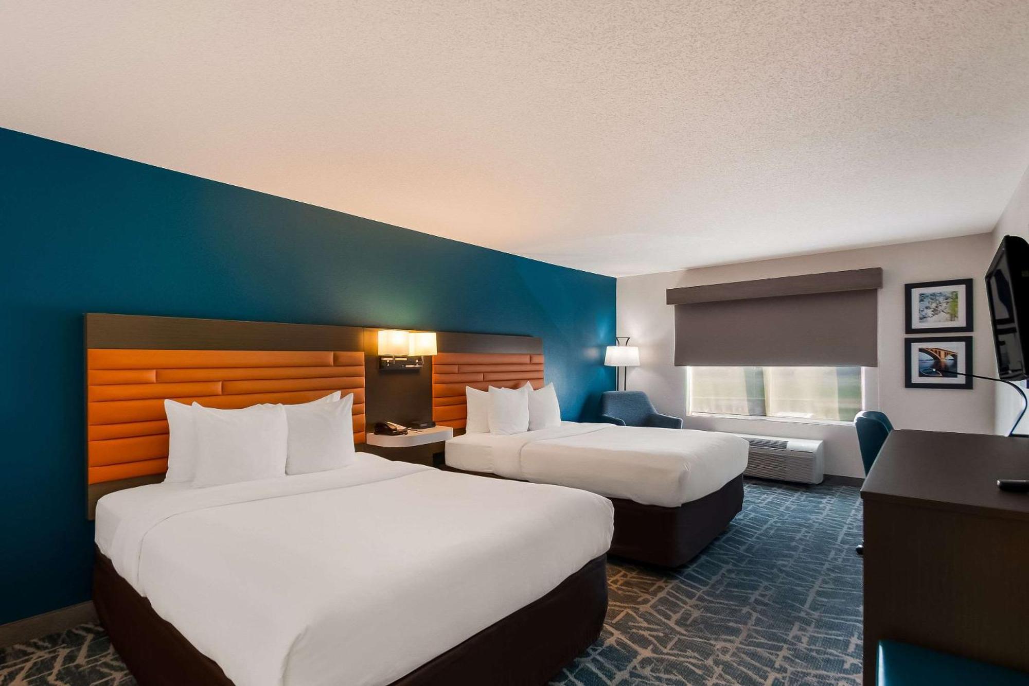 Comfort Inn Arlington Boulevard Falls Church Eksteriør bilde