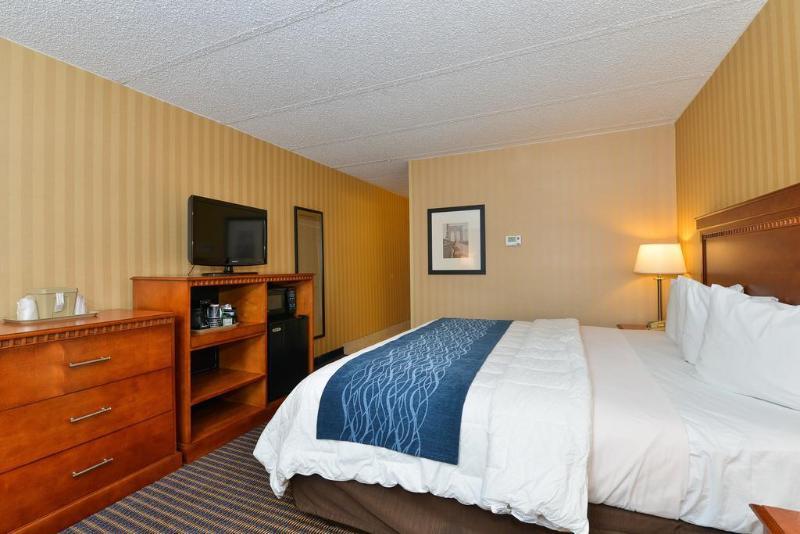 Comfort Inn Arlington Boulevard Falls Church Eksteriør bilde